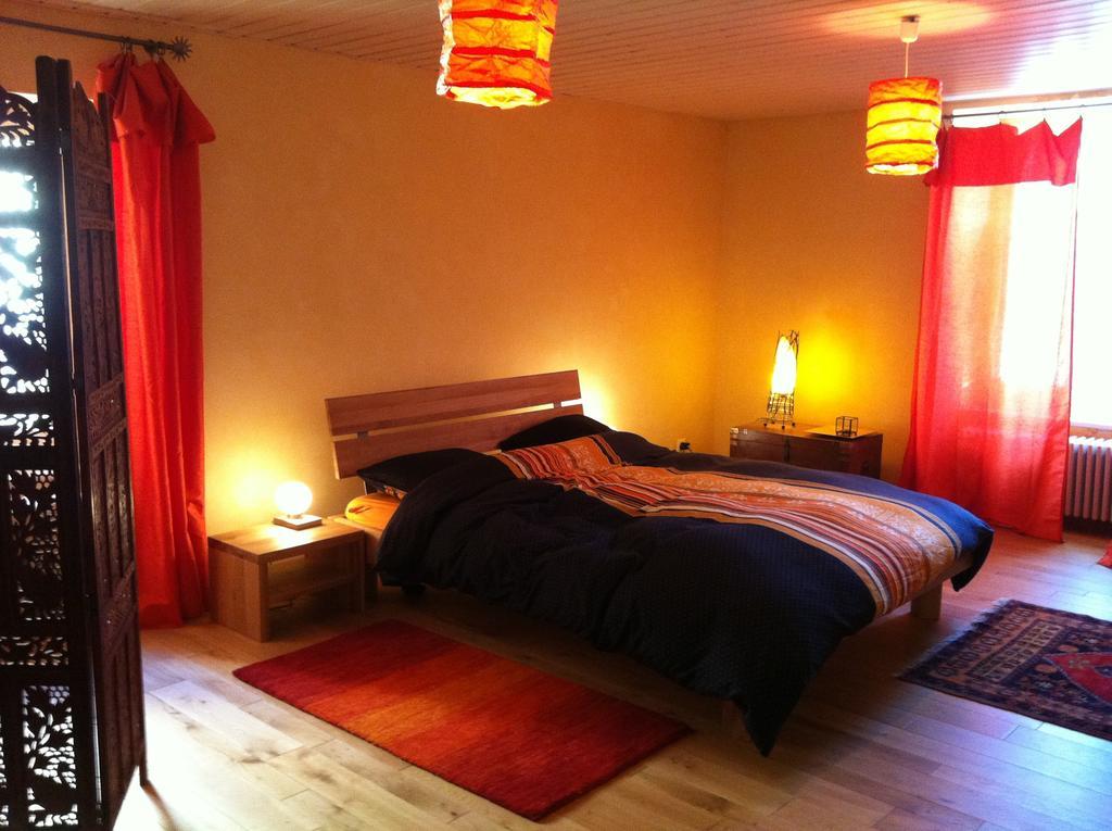 Chambres d'hôtes Chez Epicure Ballaigues Chambre photo
